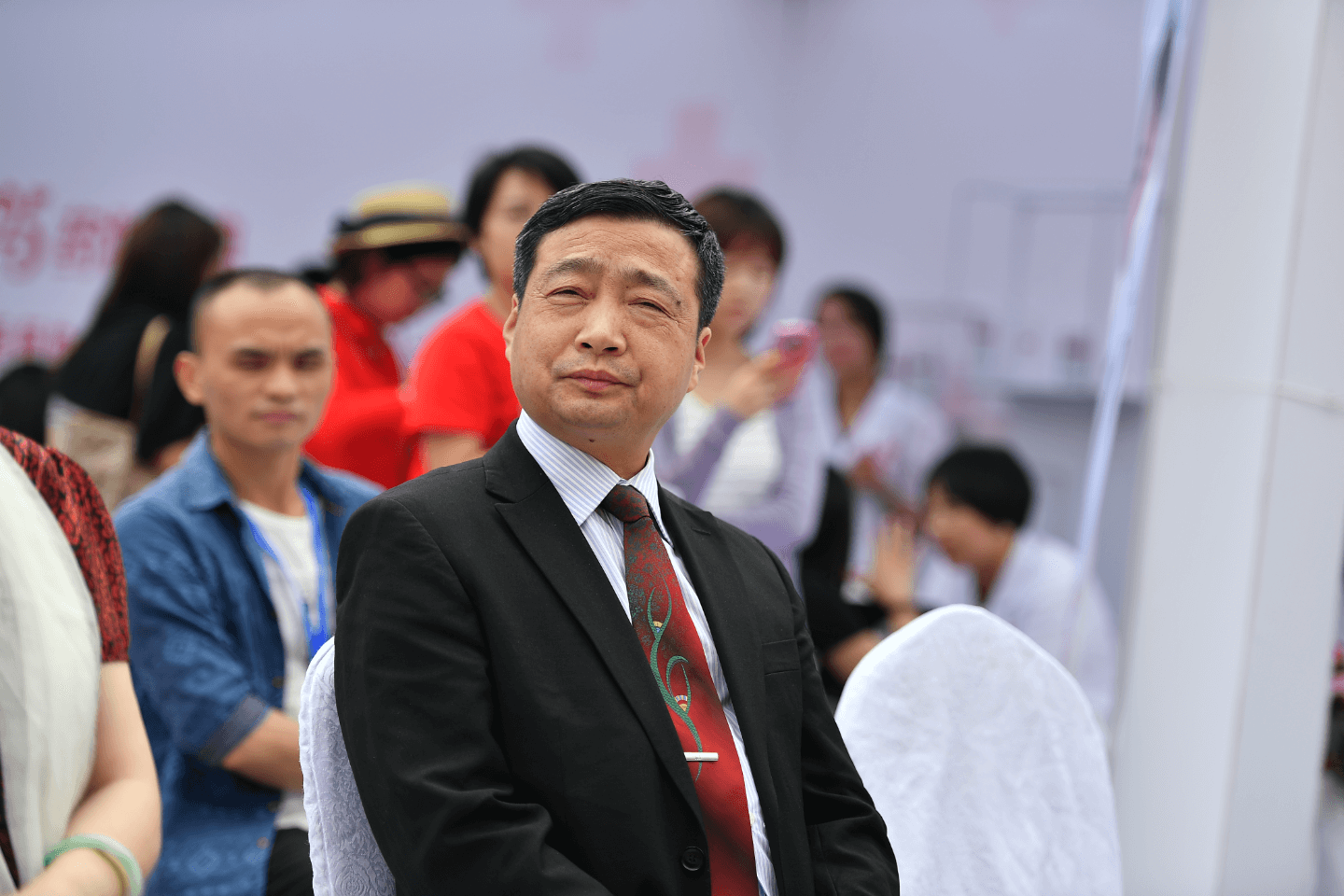 专家、明星齐助阵 共同开启“525药妆盛典”活动